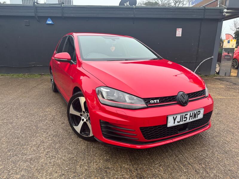 VOLKSWAGEN GOLF 2.0 TSI BlueMotion Tech GTI