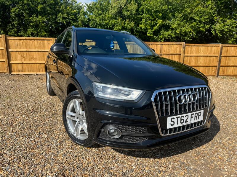 AUDI Q3 2.0 TDI S line