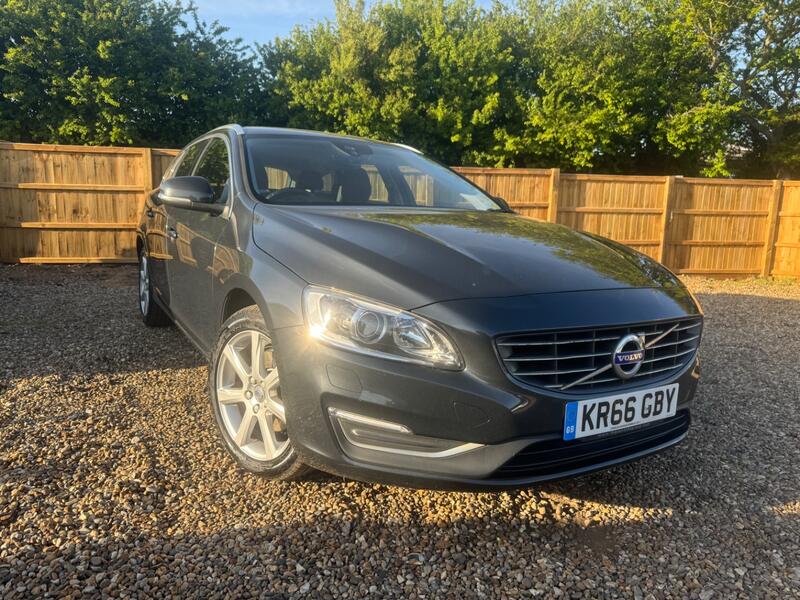 VOLVO V60 2.0 SE Lux Nav D3
